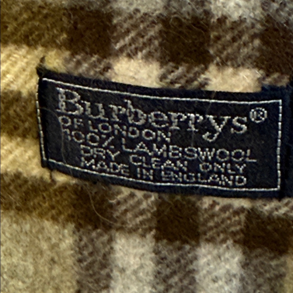 Burberry 100% Lambswool Nova Check Scarf – Brown/Tan with Green Undertones [|] - Picture 6 of 6